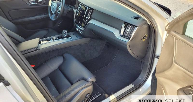 Volvo V60 Cross Country cena 172900 przebieg: 77670, rok produkcji 2021 z Orzysz małe 326